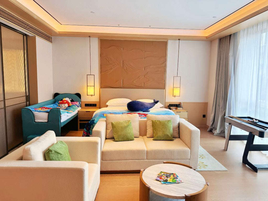 Hotel fixed furniture