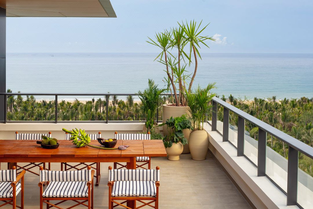 Hotel Outdoor Furniture