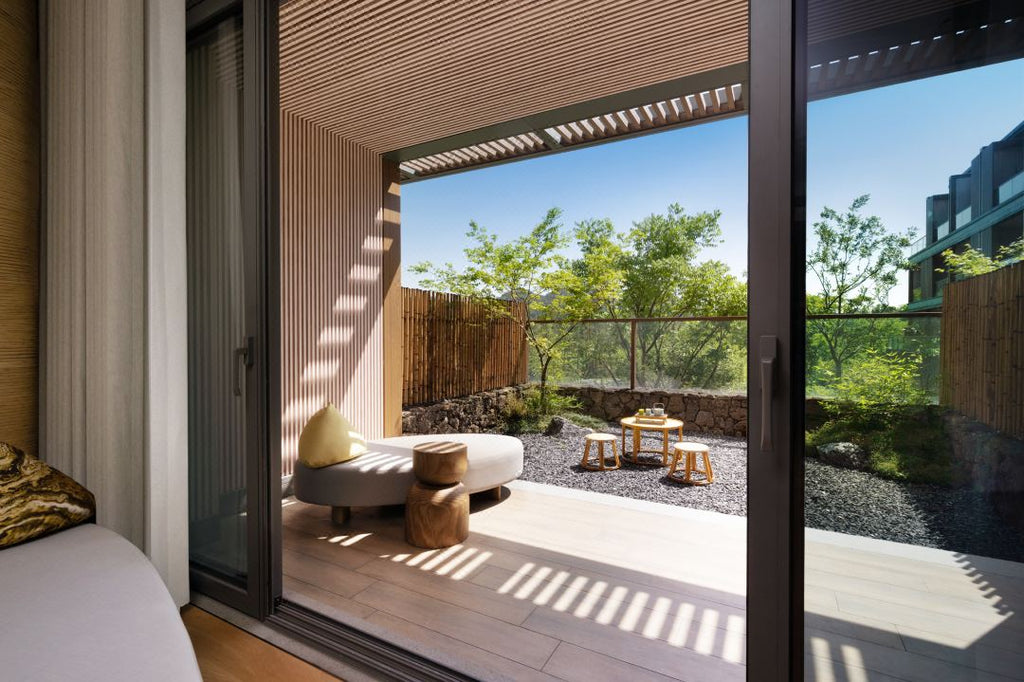 Hotel Outdoor Furniture